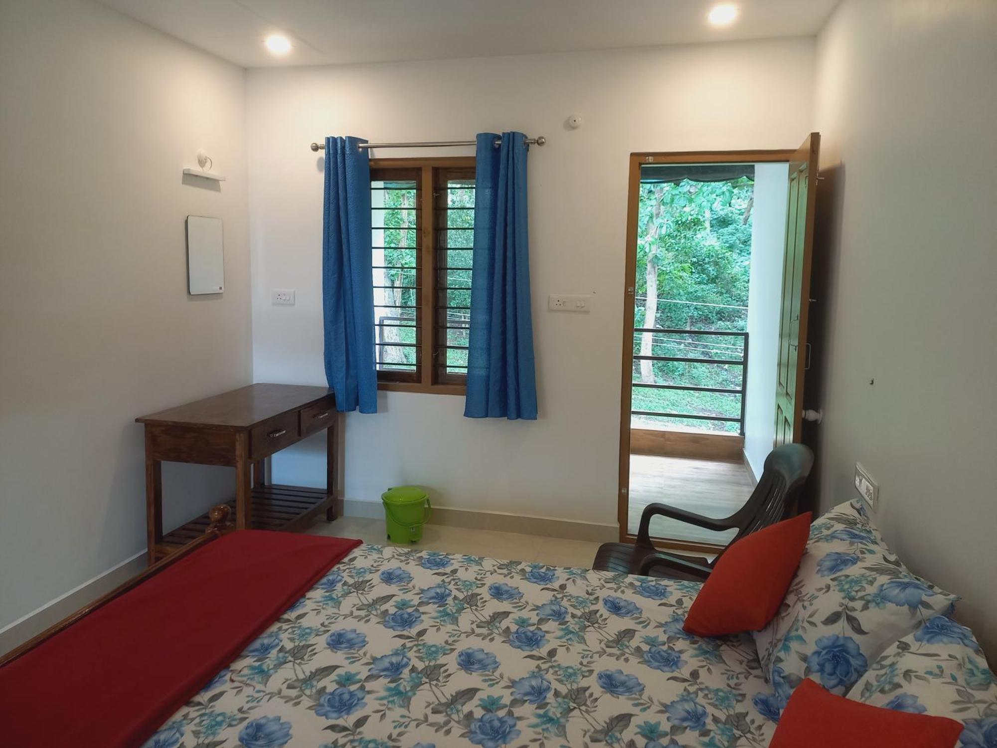 Wild Window - Forest View Homestay Thekkady Exterior photo